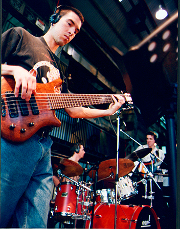 Airwaves at the Brisbane Powerhouse 2001